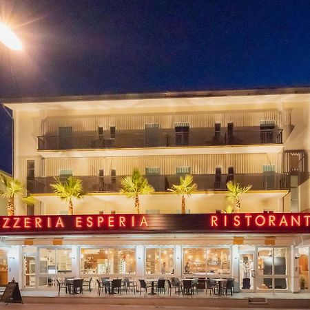 Hotel Esperia Caorle Exterior foto